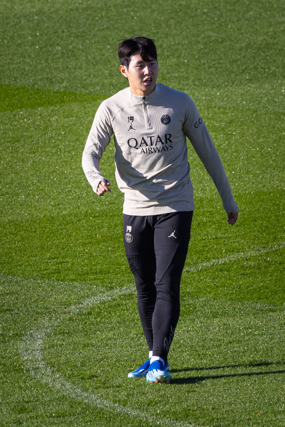 包含赛后体能课后，巴黎圣日耳曼状态回暖备战欧冠，话题不断，赛季目标并未改变的词条